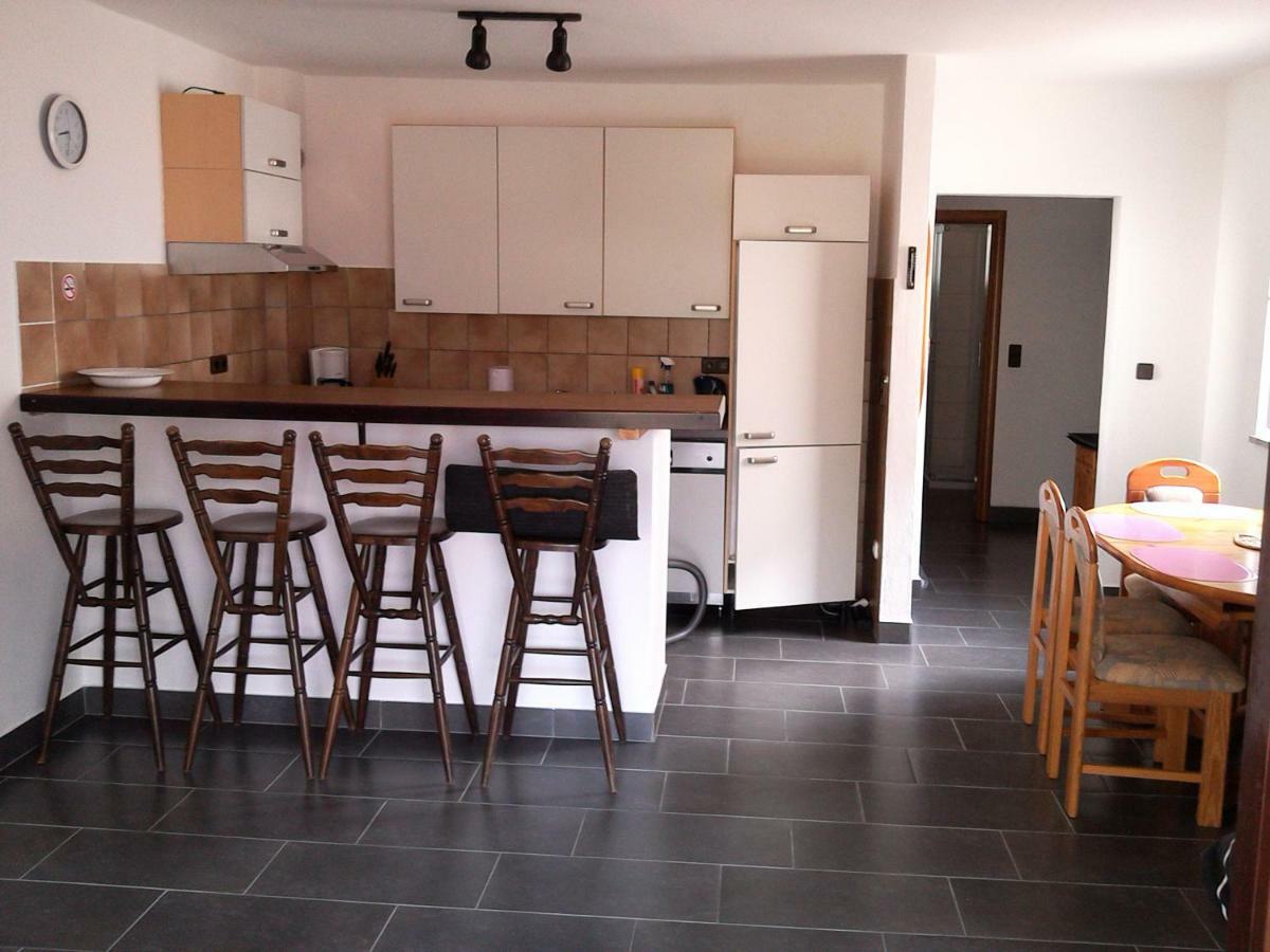 Ferienwohnung-Apartment  Povljana Buitenkant foto