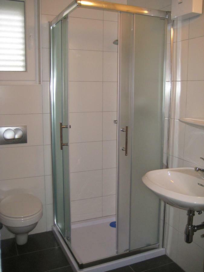 Ferienwohnung-Apartment  Povljana Buitenkant foto